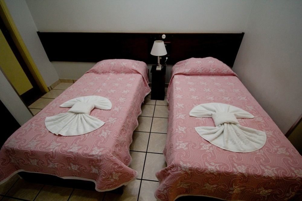 Alpha Ville Hotel Assis Zewnętrze zdjęcie